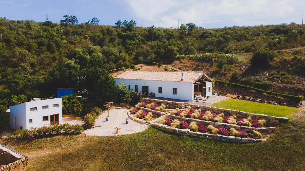 Salthouse Portugal - Stylish Duplex Apartment Aljezur