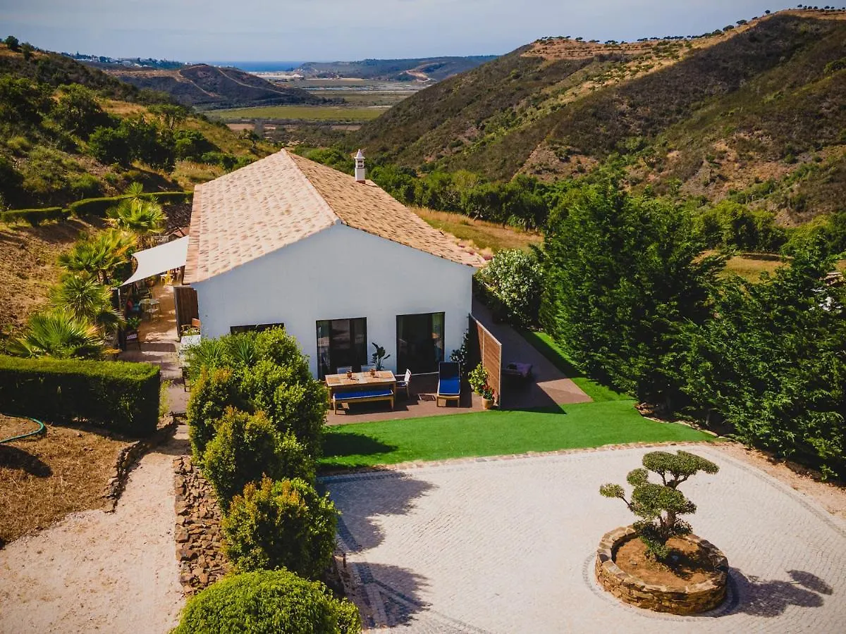 Salthouse Portugal - Stylish Duplex Apartment Aljezur